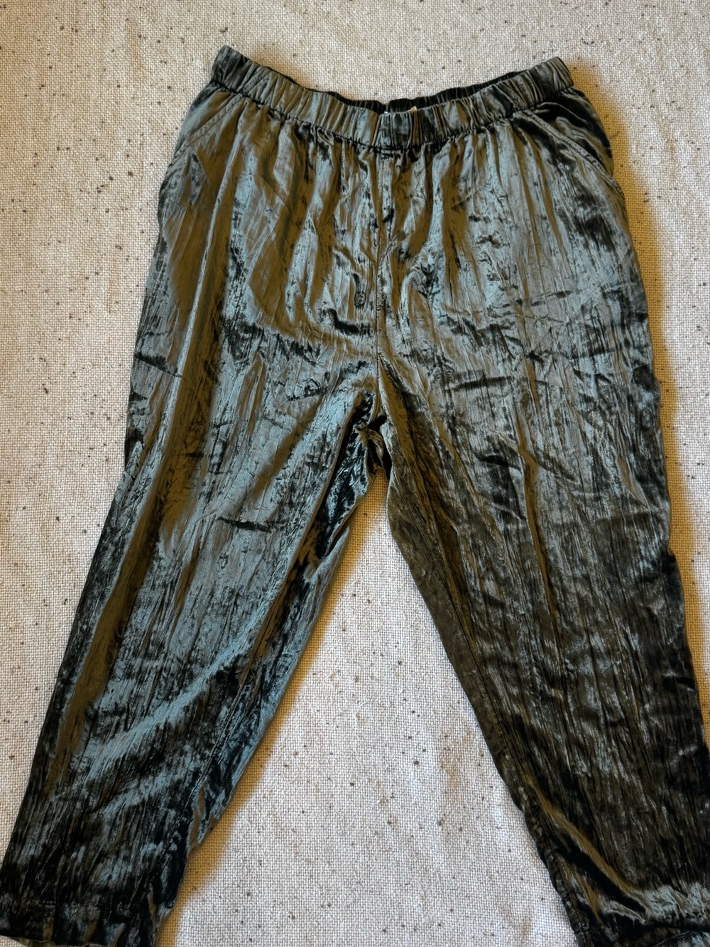 ett:twa Anthropologie Velvet Pants Large Olive Green Cropped Pull On Boho